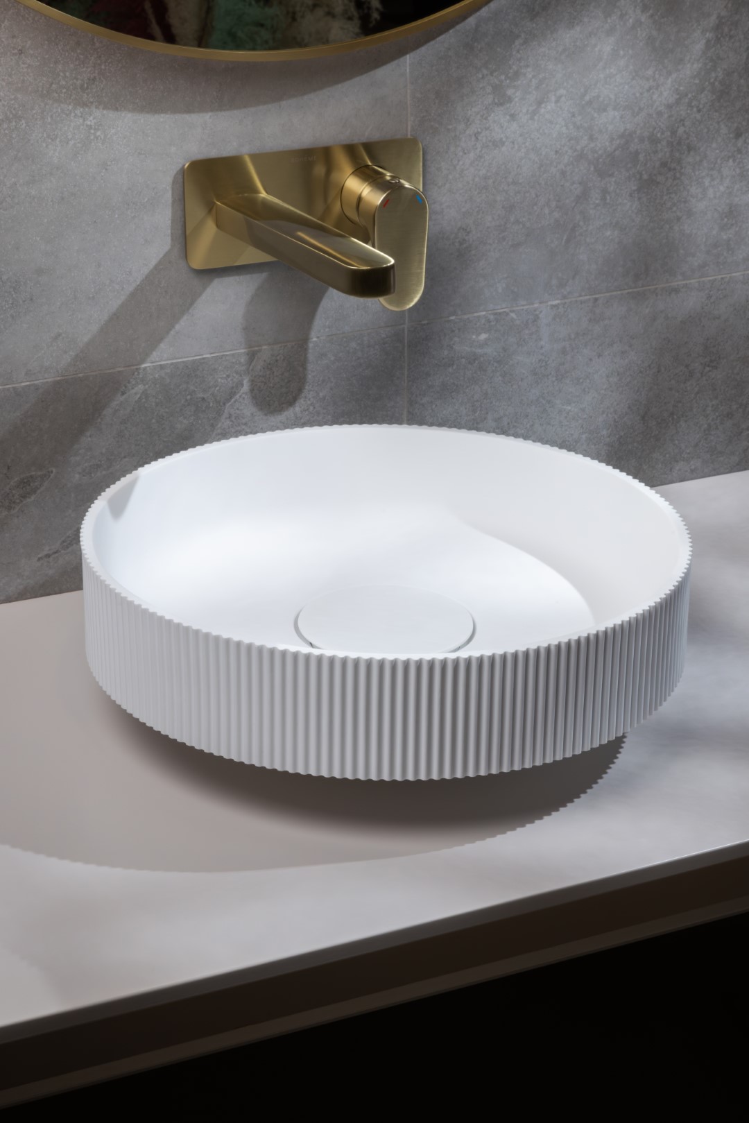 Фото Раковина Boheme Sole 801-R-MW накладная круглая рифленая 40 см, Matte White (белый матовый)