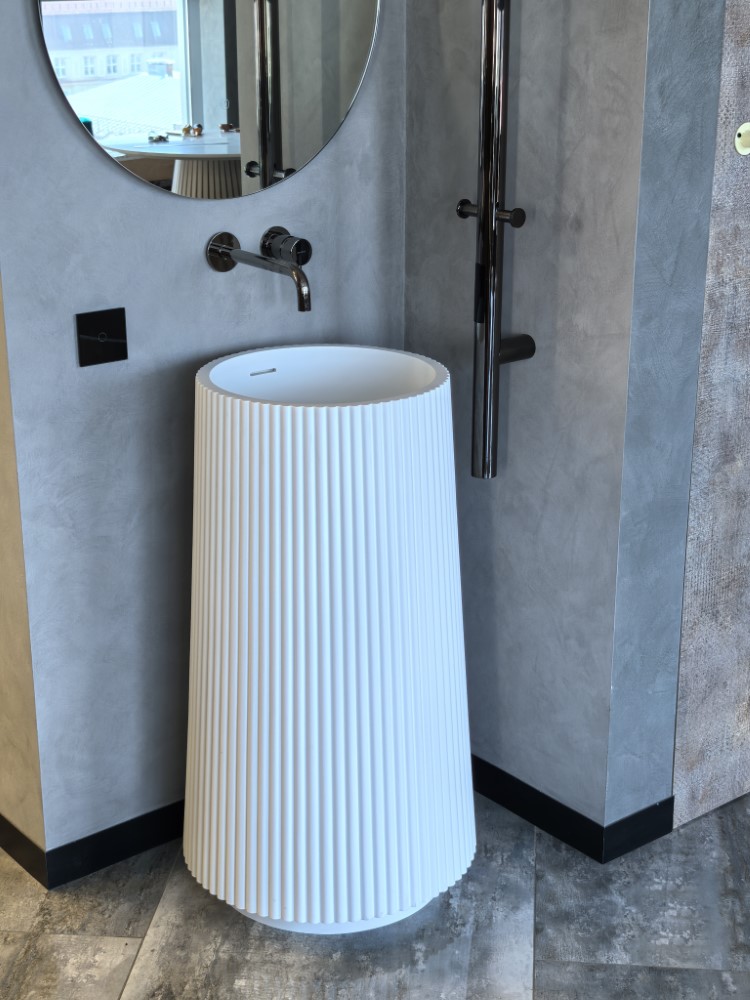 Фото Раковина Boheme Torre 801-Torre-MW напольная круглая рифленая 48×48×85 см, Matt White (белый)