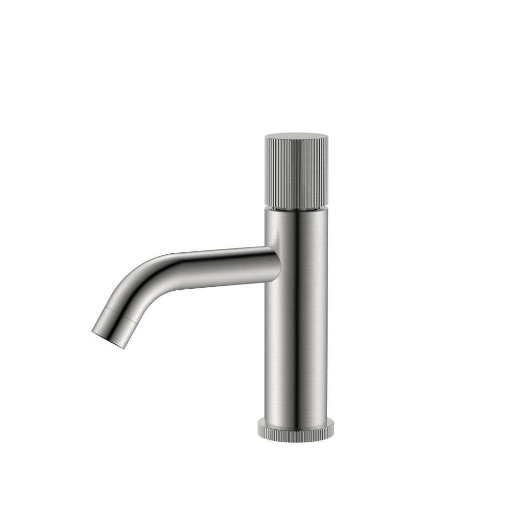 Фото Смеситель для раковины Boheme Stick 121-NB.3 никель браш