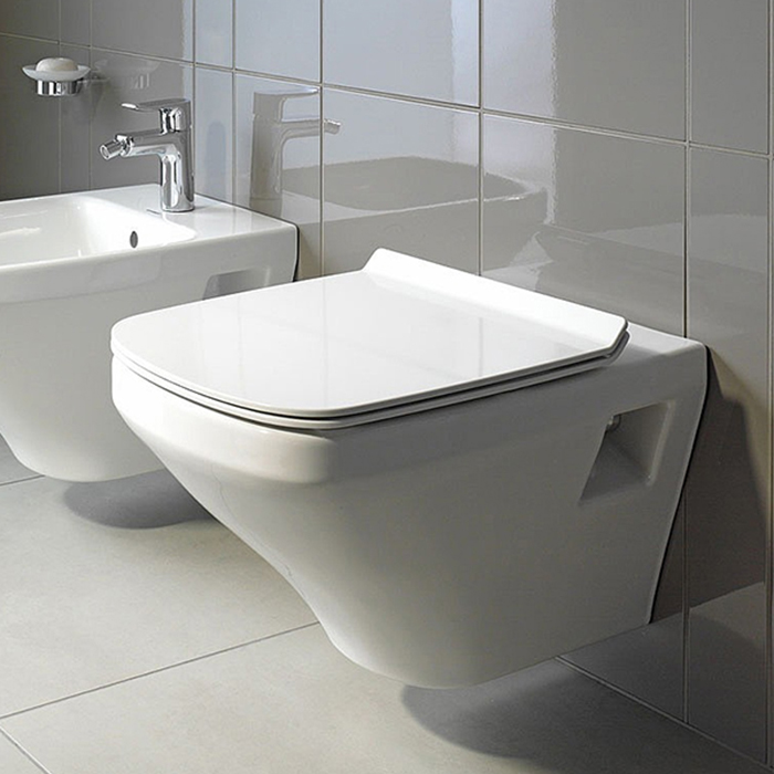 Фото Унитаз подвесной укороченный Duravit DuraStyle 45710900A1, безободковый, с сиденьем с микролифтом, белый глянцевый