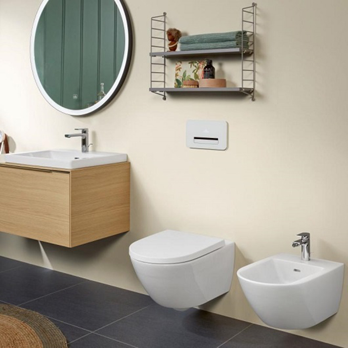 Фото Унитаз подвесной Villeroy & Boch Subway 3.0 4670TSR1, безободковый, с сиденьем с микролифтом, белый глянцевый