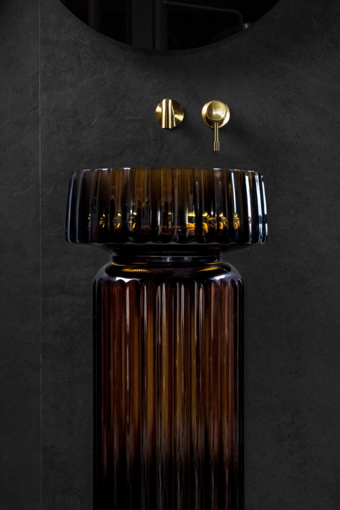 Фото Раковина с пьедесталом Boheme Glow 810-RIB-G-C + 810-BASE-RIB-G-C напольная круглая рифленая 40 см, Coffee (прозрачный кофейный)