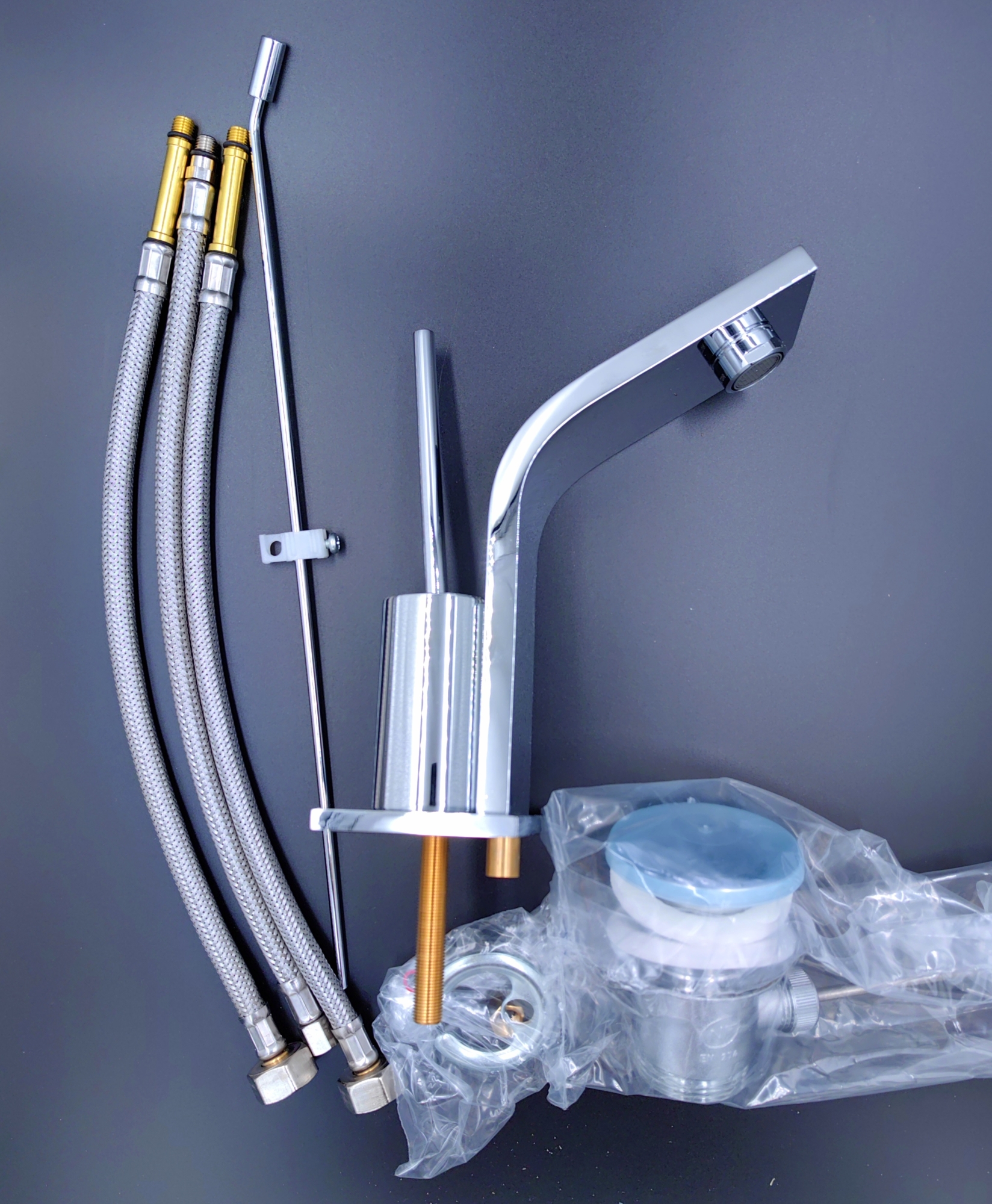 Фото Смеситель для раковины Migliore Tor 31946 хром