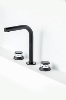 Фото Смеситель для раковины Boheme Aura 152-B-A черный